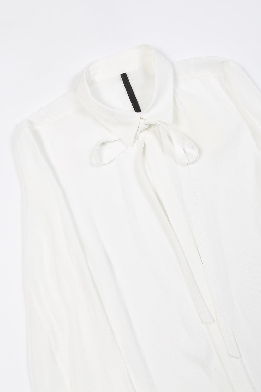 Dechine Stripe Jacquard Regular shirt with Ribbon Off White