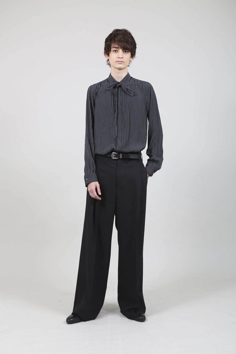 T/R Dry gabardine Stretch Tuck Wide pants Black