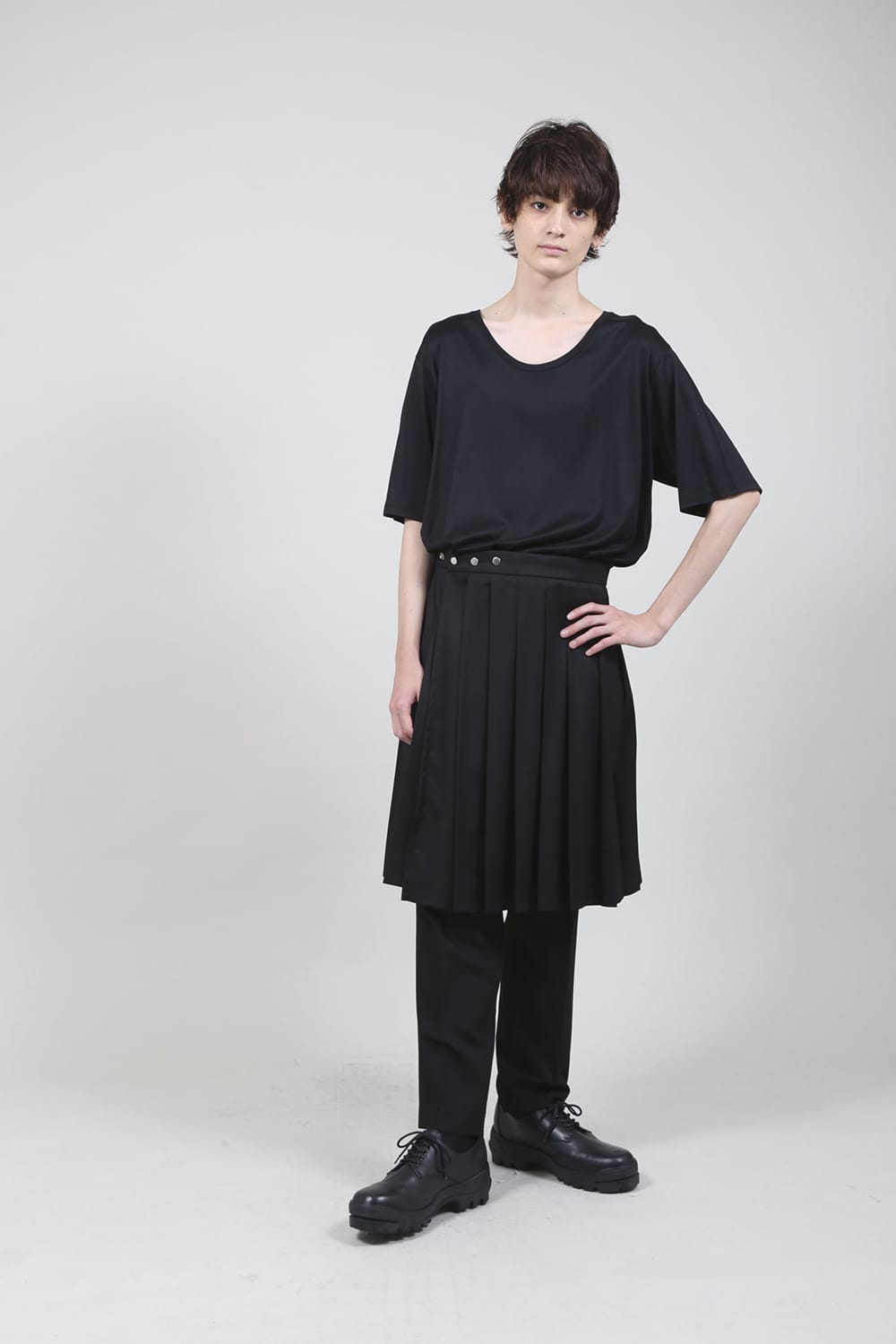 T/R Light Gaba Wrap Kilt Black