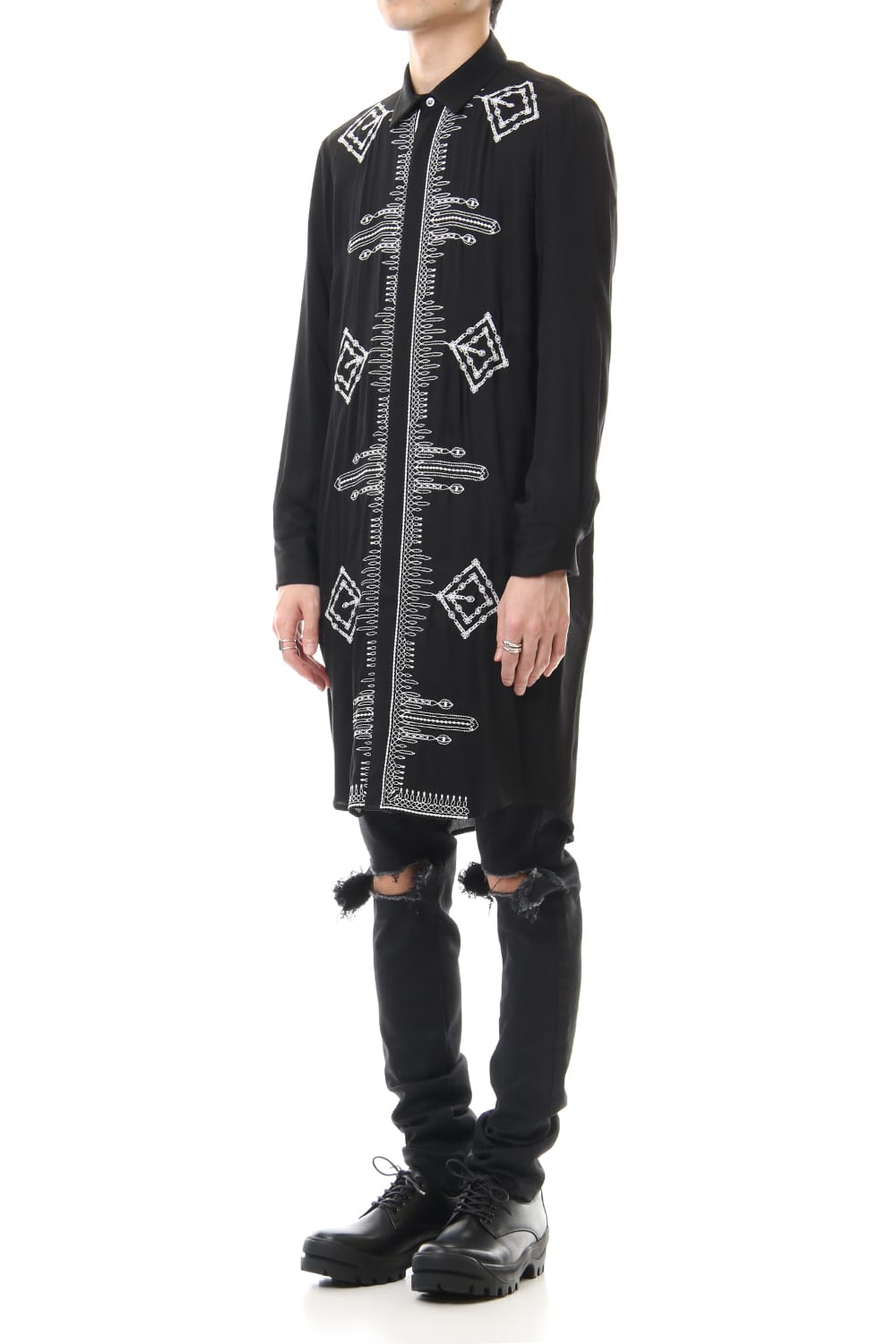 Ethnic embroidery long shirt Black × Off White