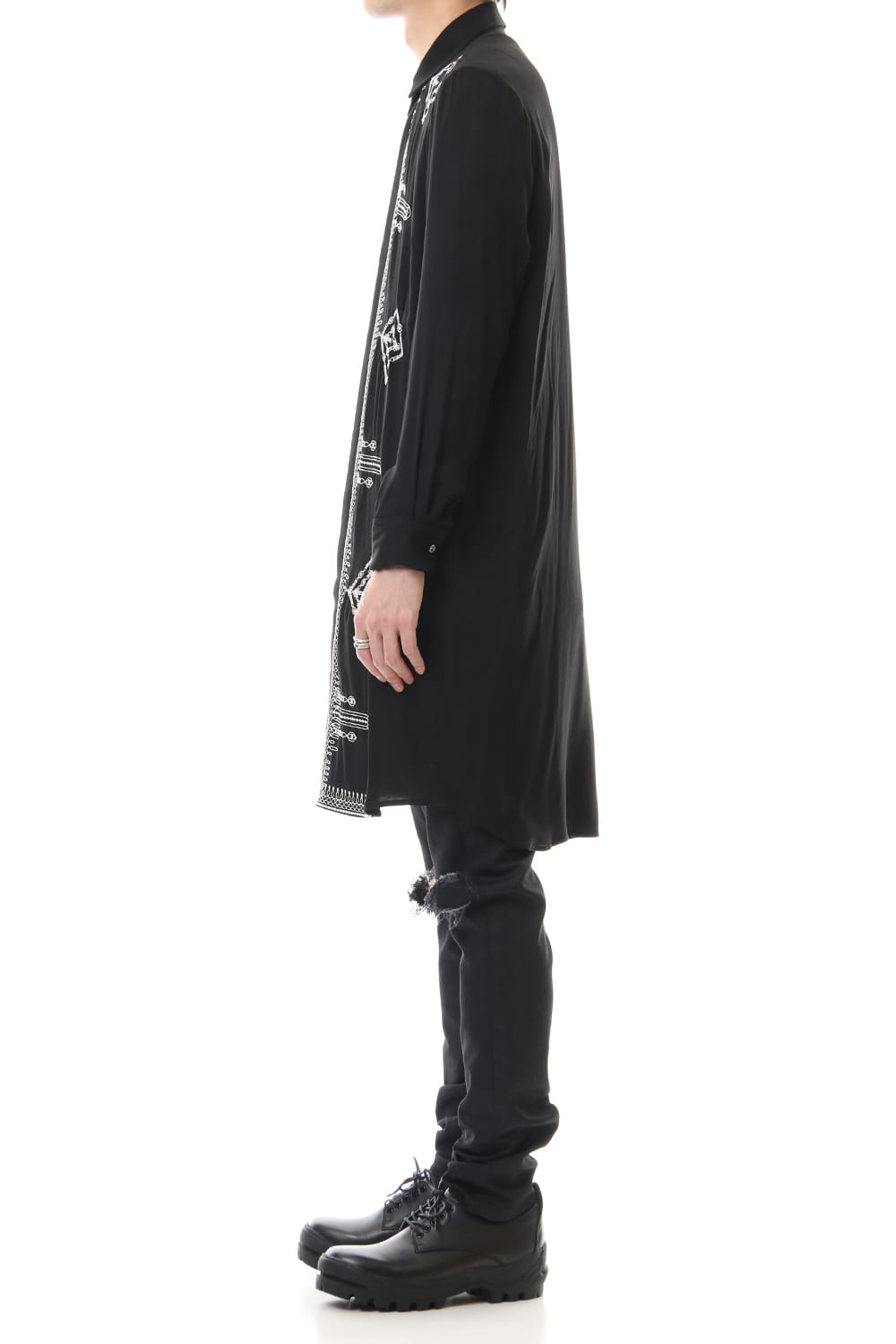 Ethnic embroidery long shirt Black × Off White