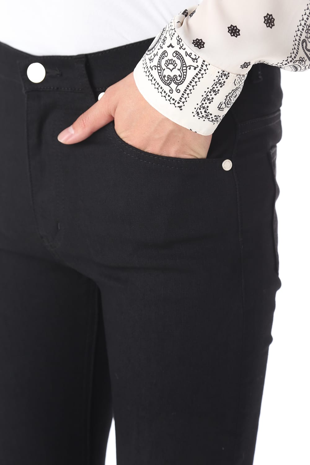 EX fit denim leggings pants (Bandana embroidery)