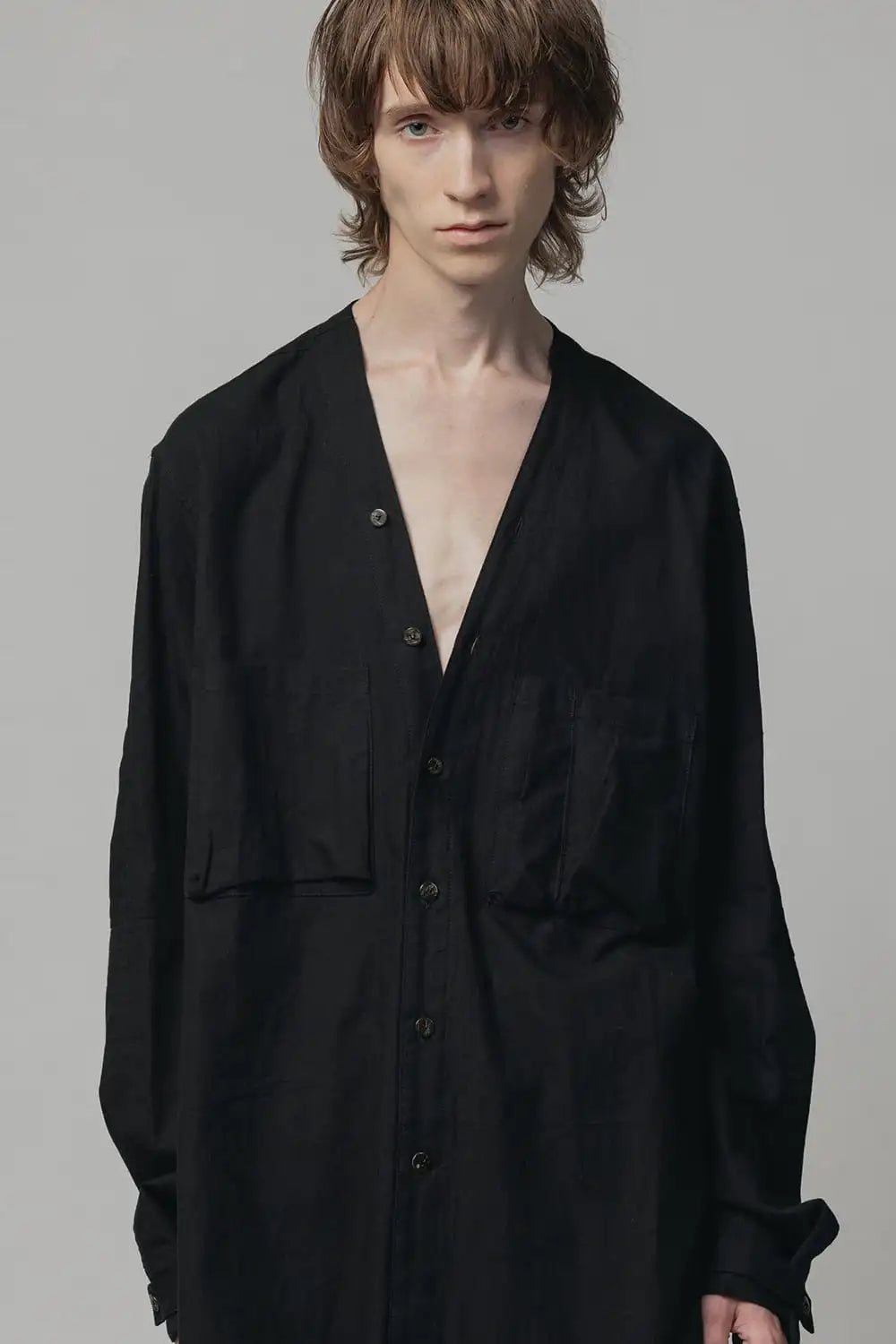 Cotton/Linen V Shirt  Black