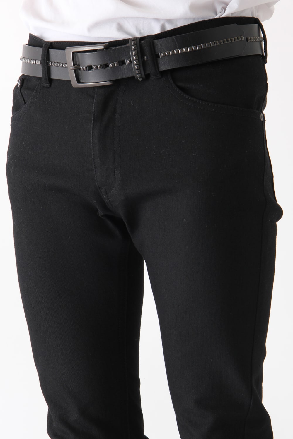 OILED COW LEATHER STUDS BELT