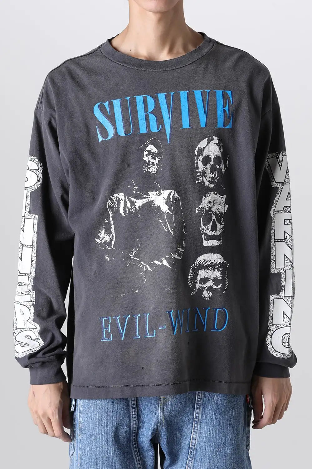 SURVIVE Long sleeve T-shirt