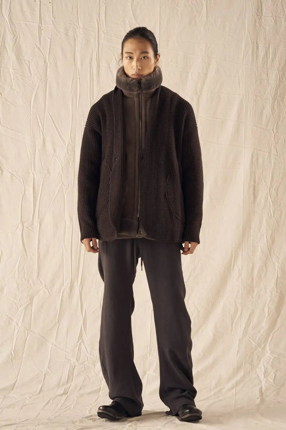 ハイネックベスト シープスキン ワームグレイ