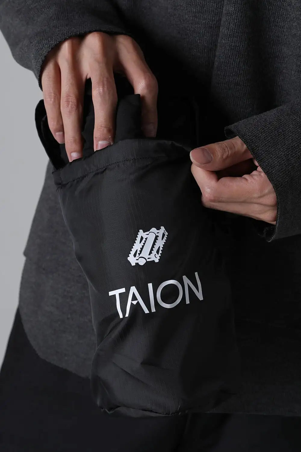 TAION × narifuri CREW NECK CYCLE DOWN VEST