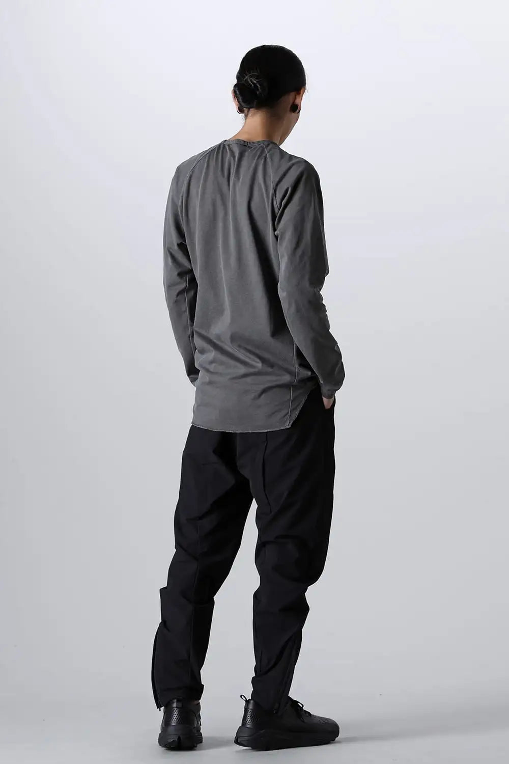 Pigment Crew Neck L/S