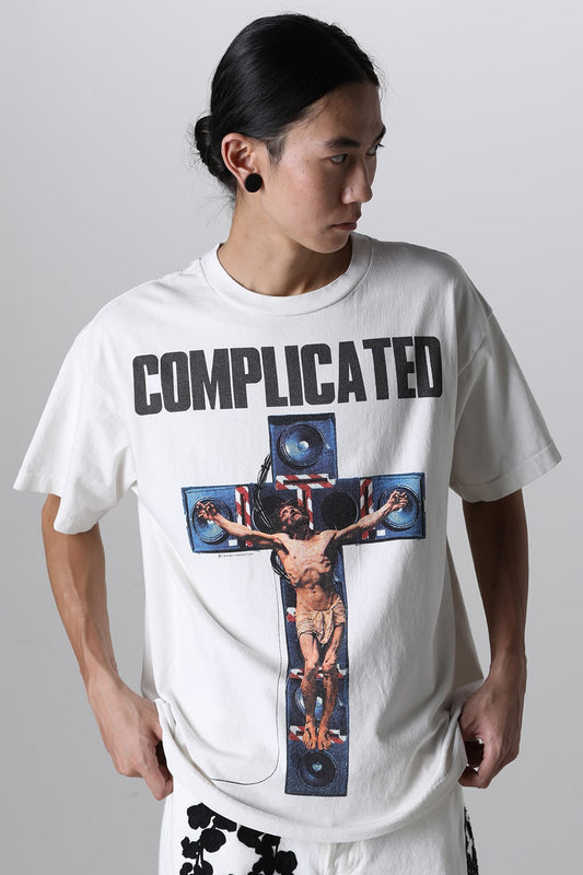 KOSUKE KAWAMURA × ©SAINT M×××××× COMPLICATED Short sleeve T-shirt