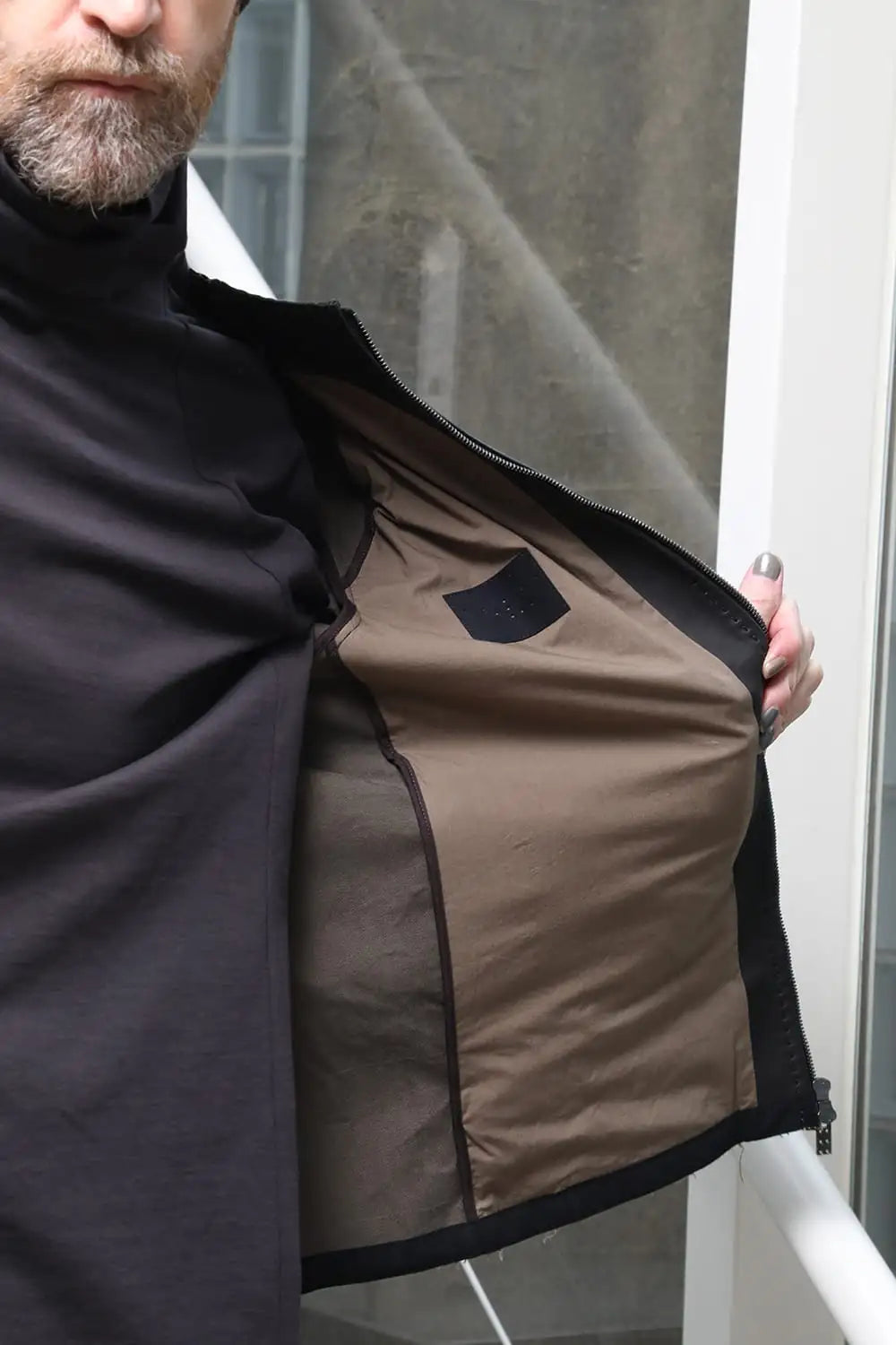 Leather  jacket  calf / silk   bonded