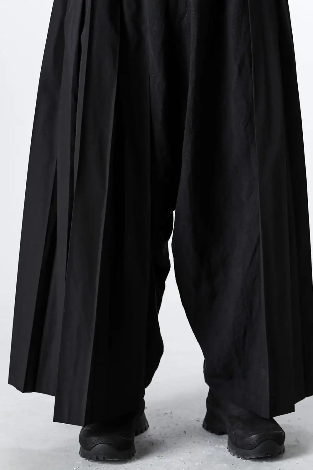 サルエル プリーツパンツ