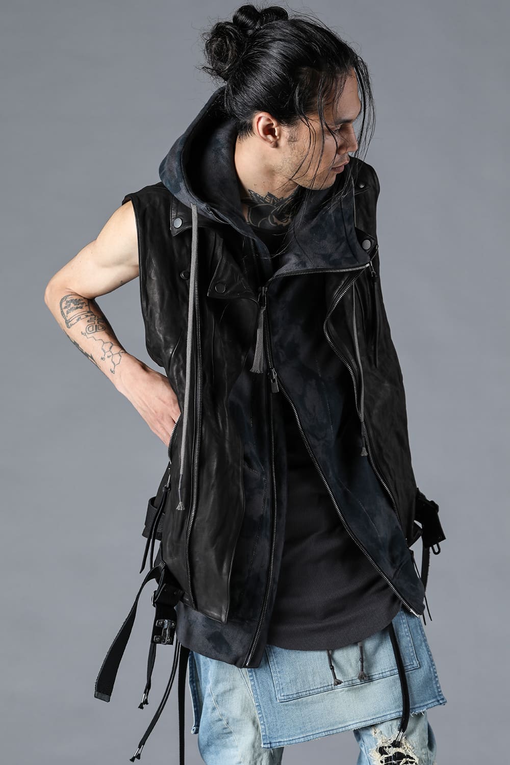 ジャパンカーフレザーライダースベスト