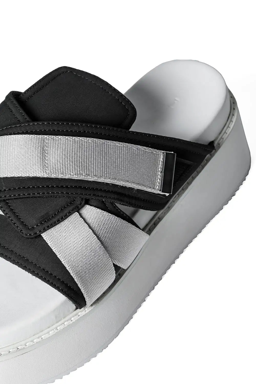 Velcro Sandal Black/White