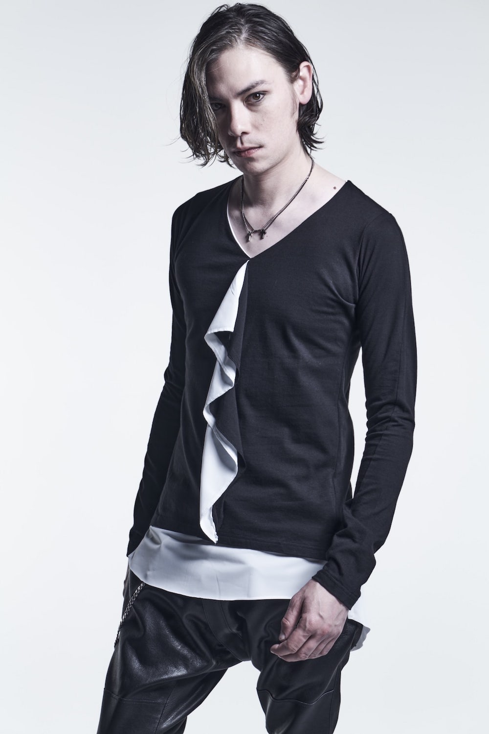 Layered Frill T-Shirts Black/White