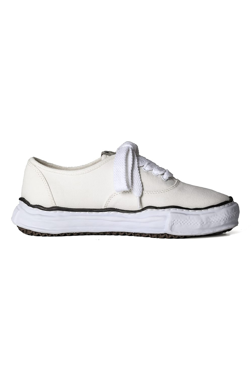 BAKER Original sole canvas Low cut sneaker White