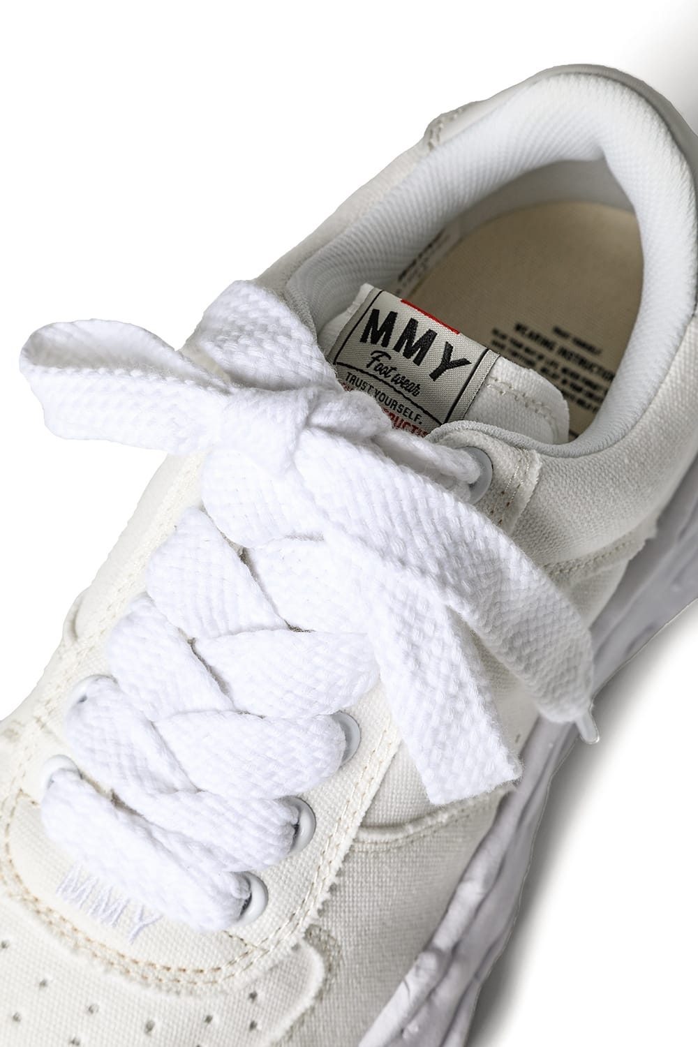 WAYNE Original sole Canvas Low-cut sneakers White