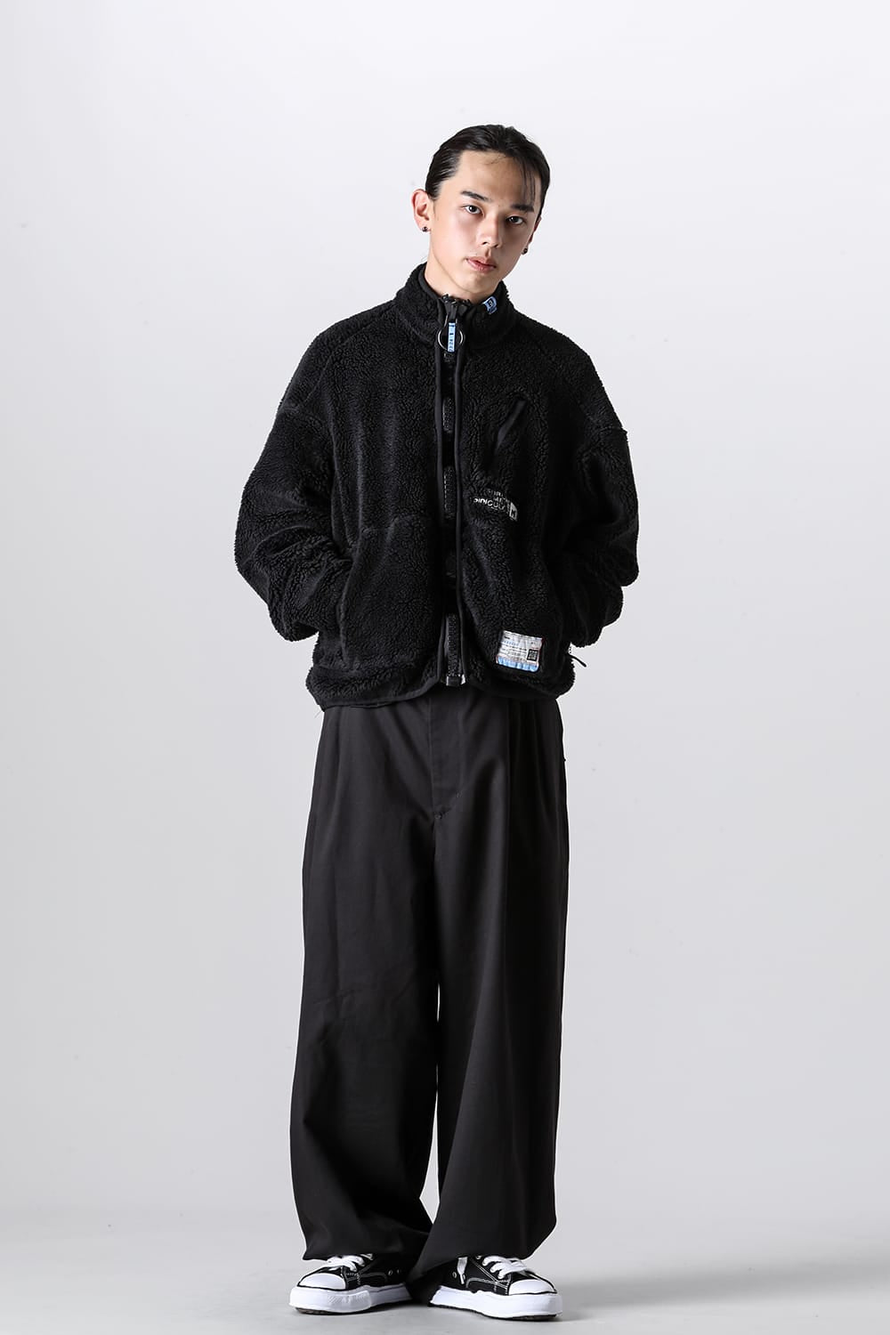 Wide Back Boa Blouson Black