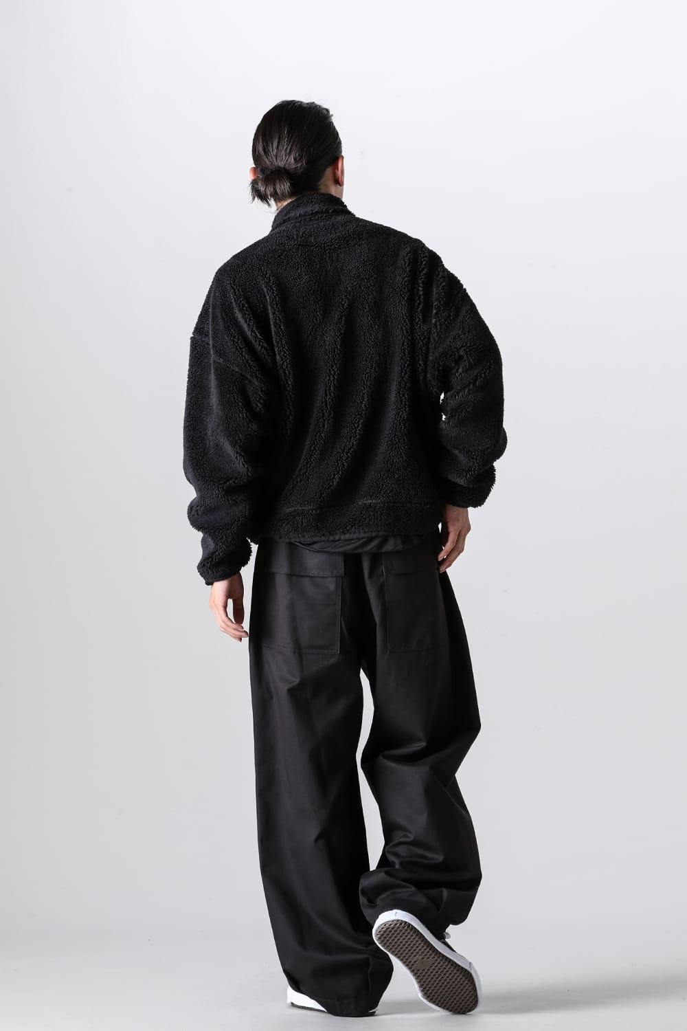 Wide Back Boa Blouson Black