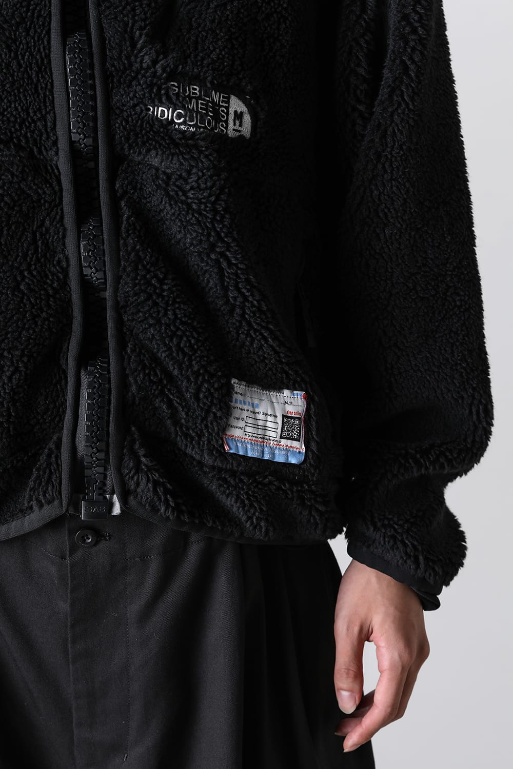 Wide Back Boa Blouson Black