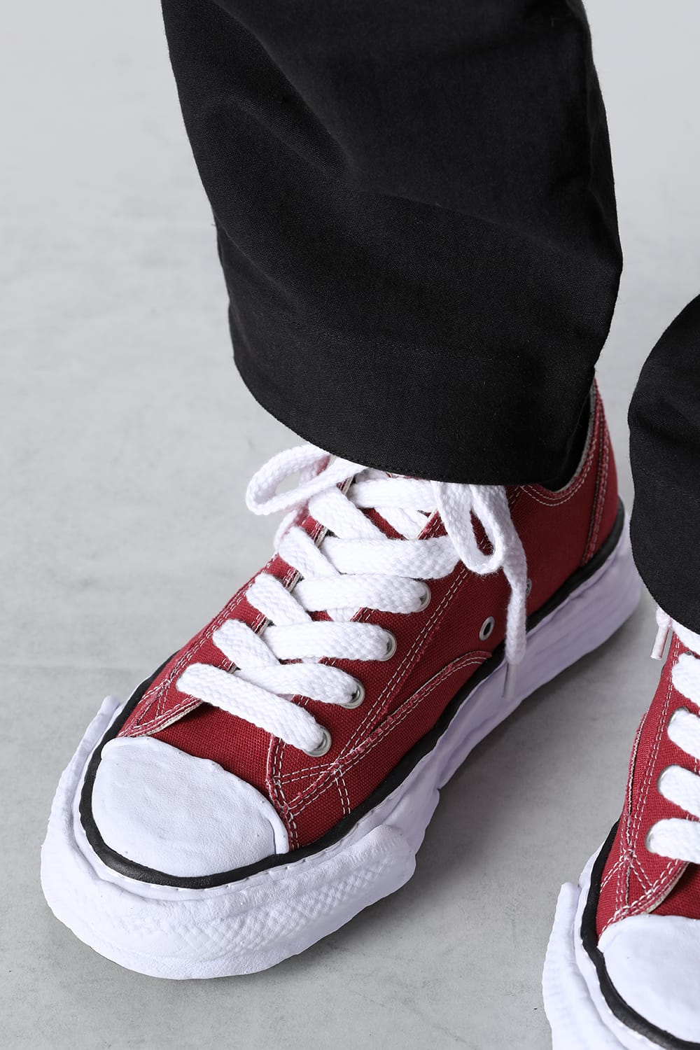 ピーターソン 23 キャンバス ローカット スニーカー Bordeaux