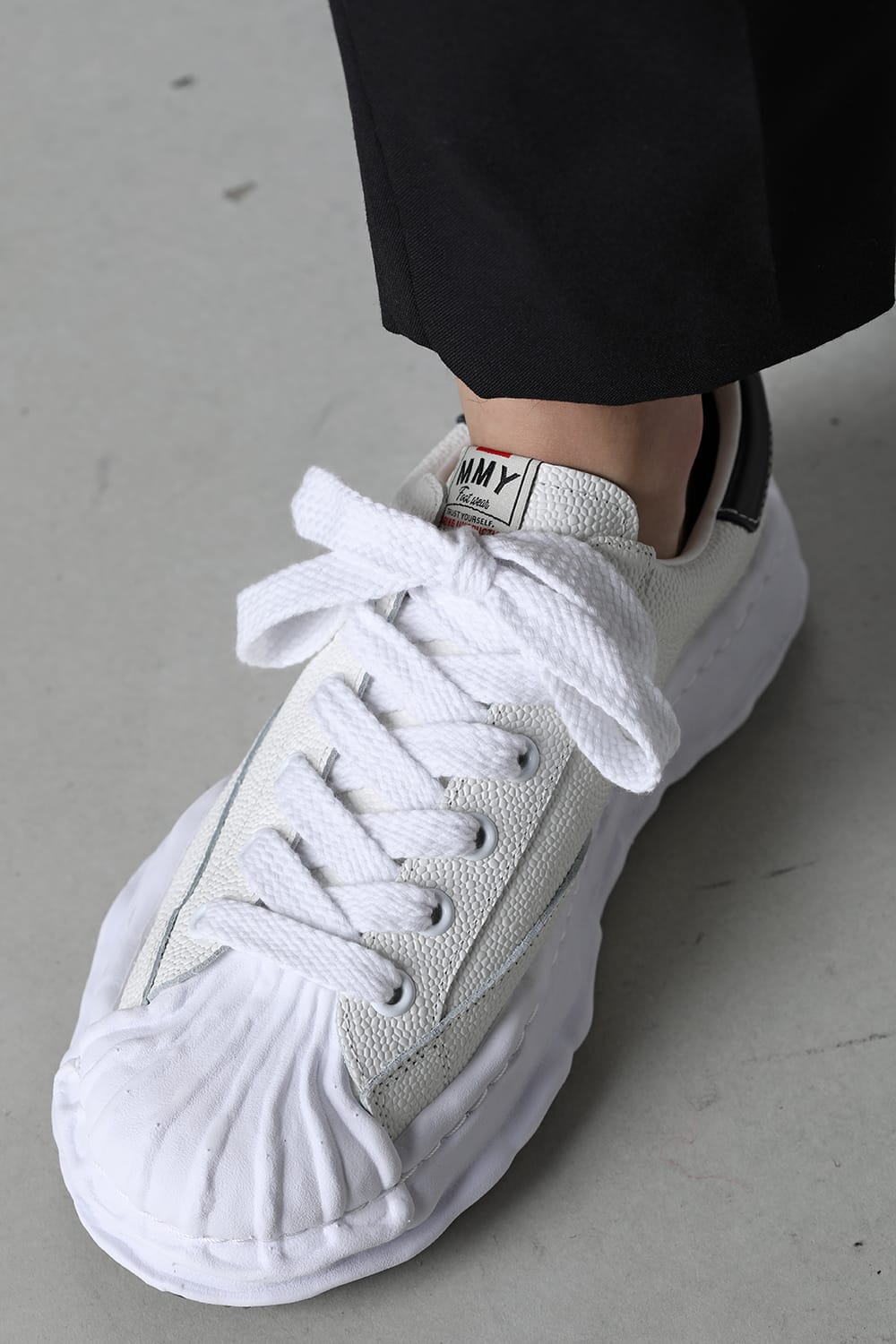 BLAKEY Original sole Embossed Leather Low-top Sneaker White