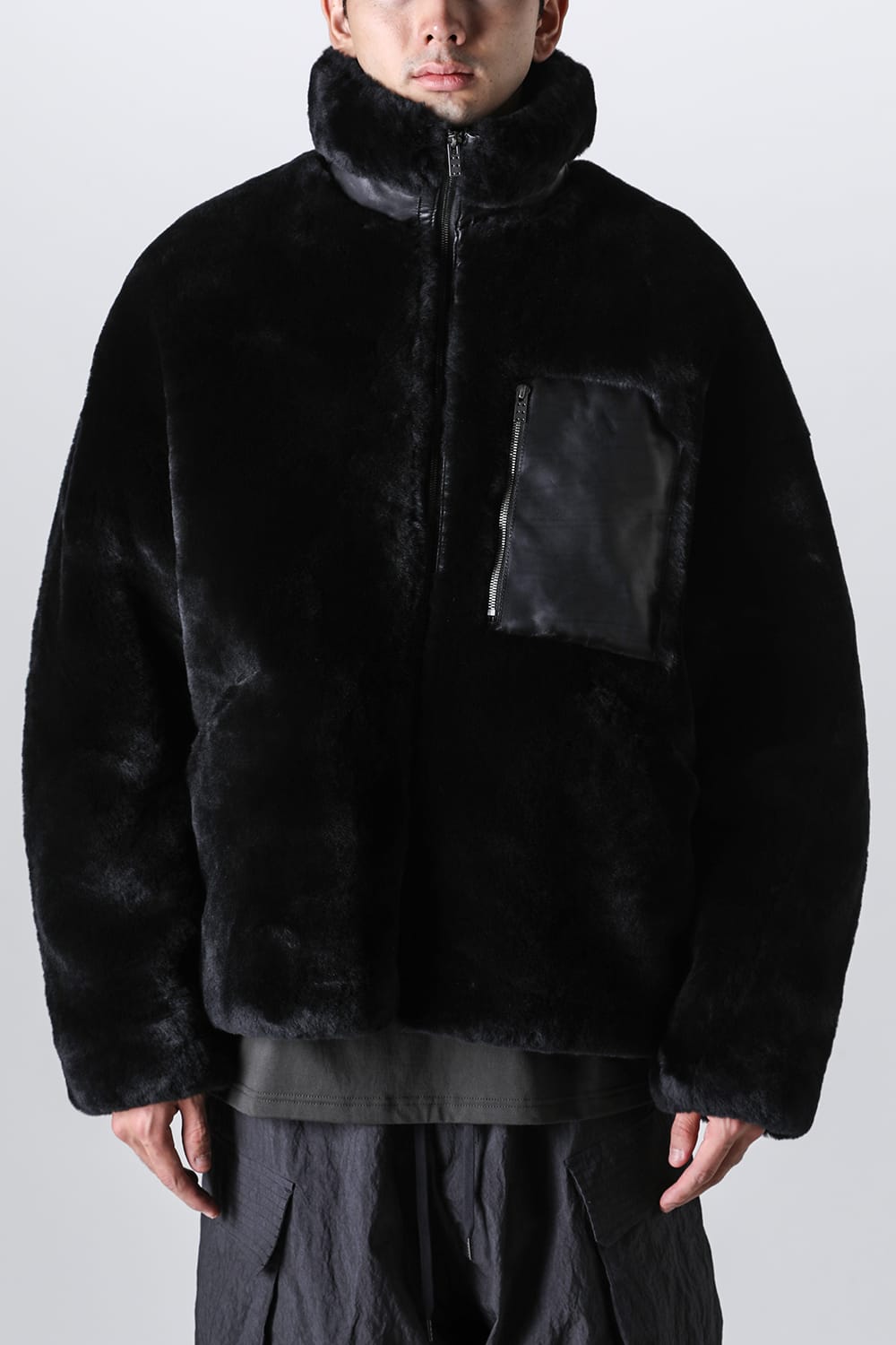 FASCINATE_THE R Limited Mouton Jacket Black