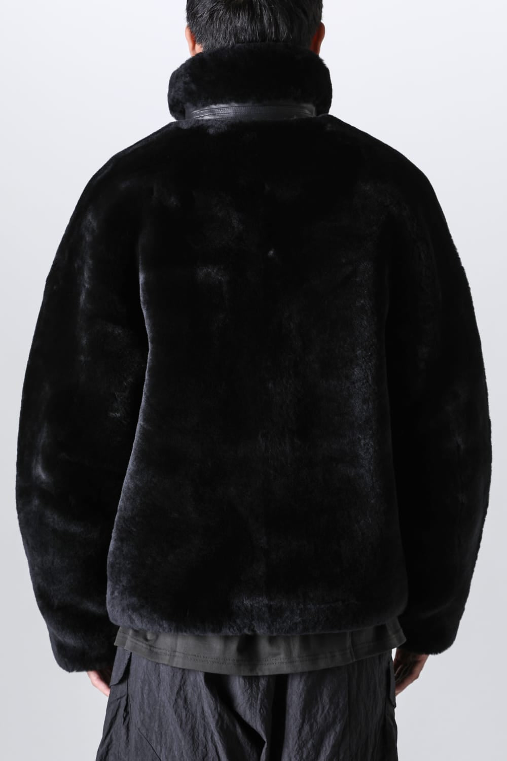 FASCINATE_THE R Limited Mouton Jacket Black