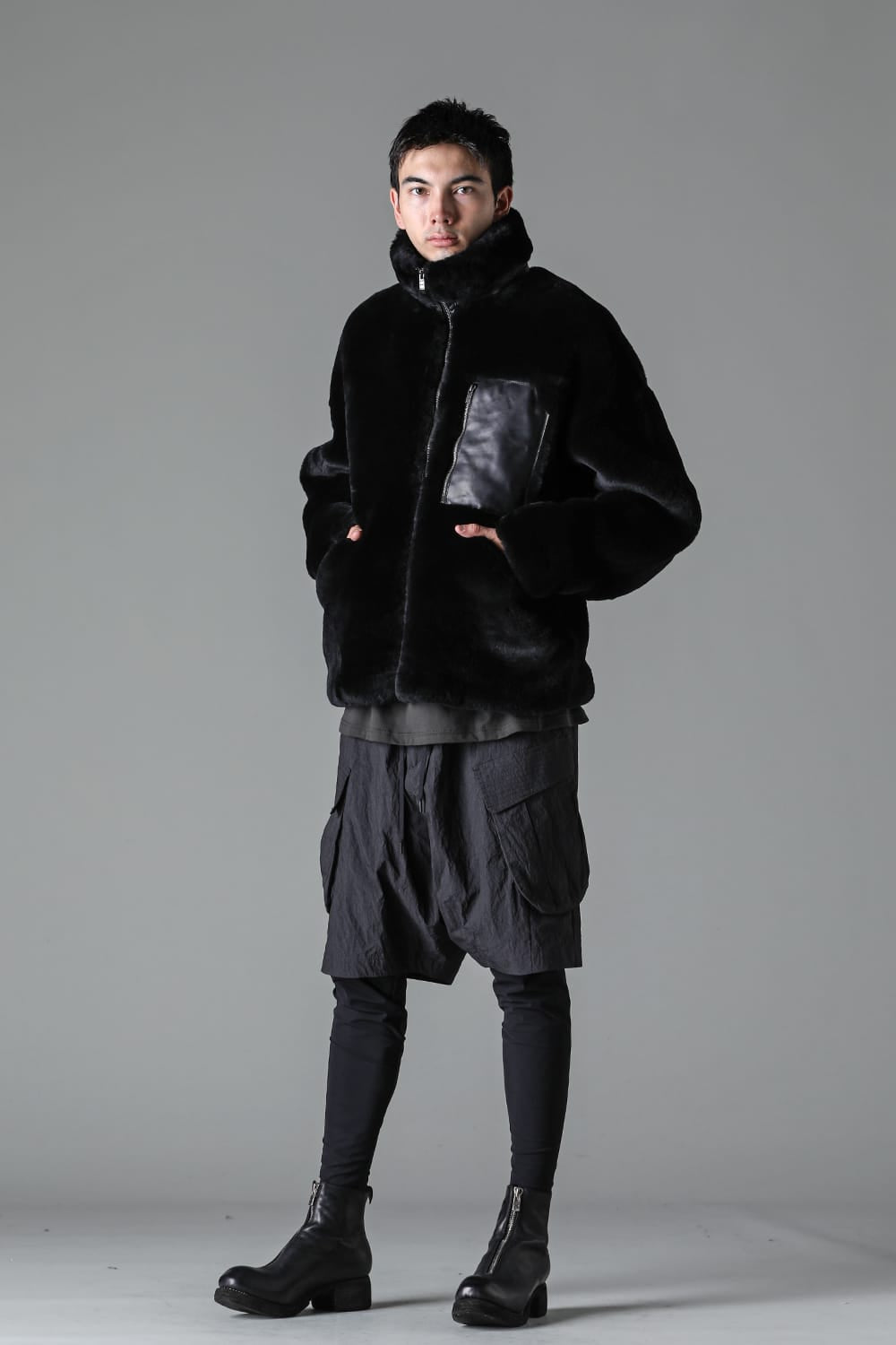 FASCINATE_THE R Limited Mouton Jacket Black