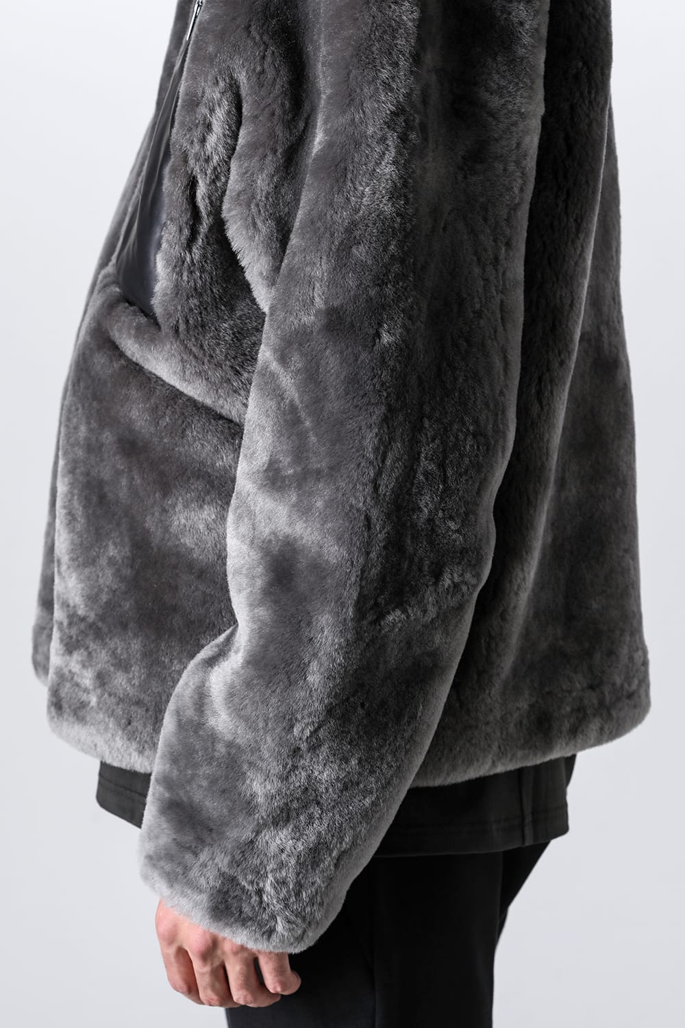 FASCINATE_THE R Limited Mouton Jacket Gray