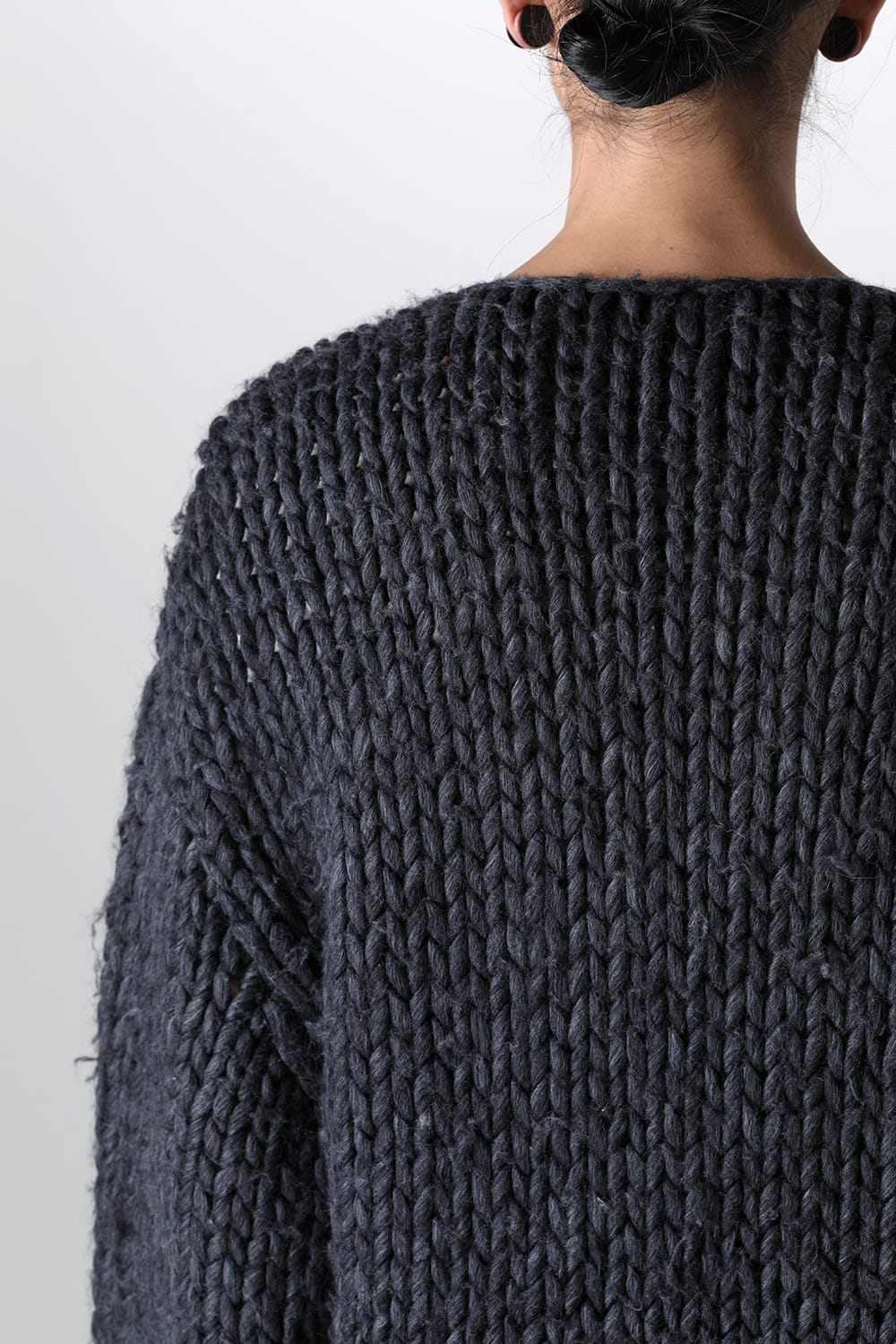 Roving Yarn Pullover Black