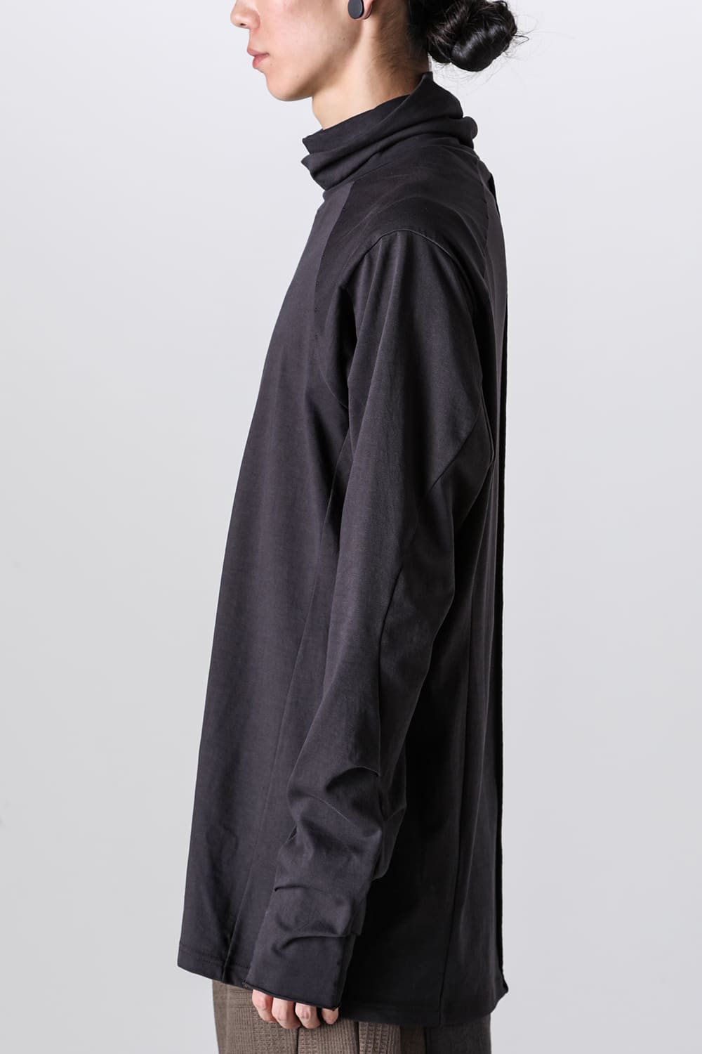 High neck long sleeve soft jersey Dark Chocolate