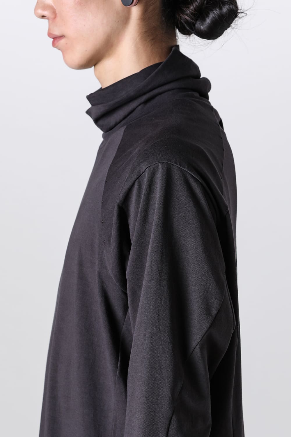 High neck long sleeve soft jersey Dark Chocolate