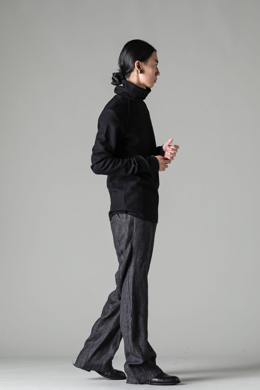 High Neck Long Sleeve T-Shirt Compressed Washer Wool Jersey Black