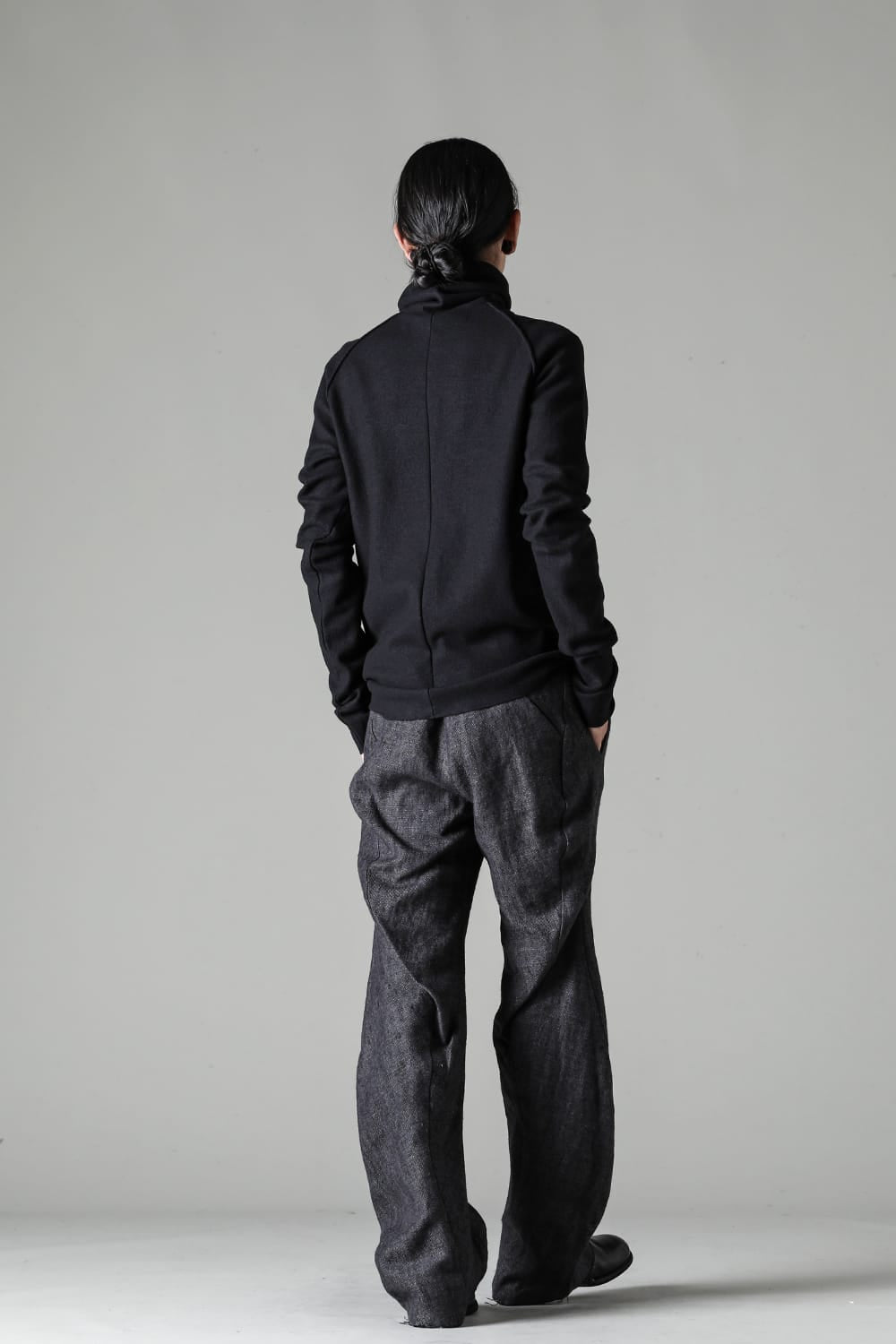 High Neck Long Sleeve T-Shirt Compressed Washer Wool Jersey Black