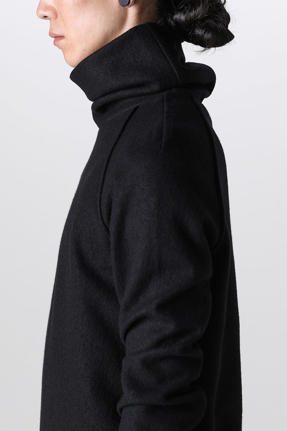 High Neck Long Sleeve T-Shirt Compressed Washer Wool Jersey Black