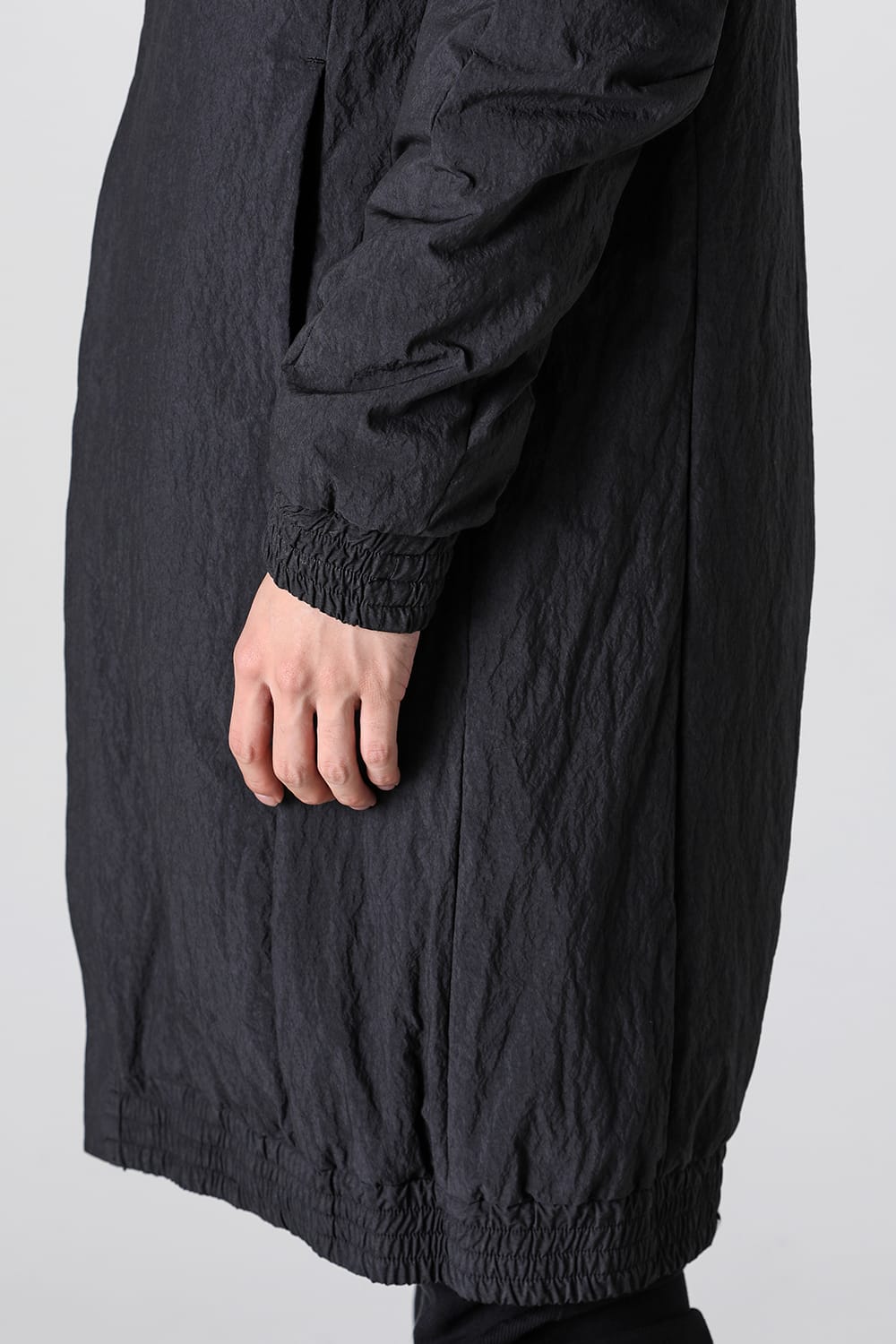 Nylon coat Shrink cotton / nylon Black