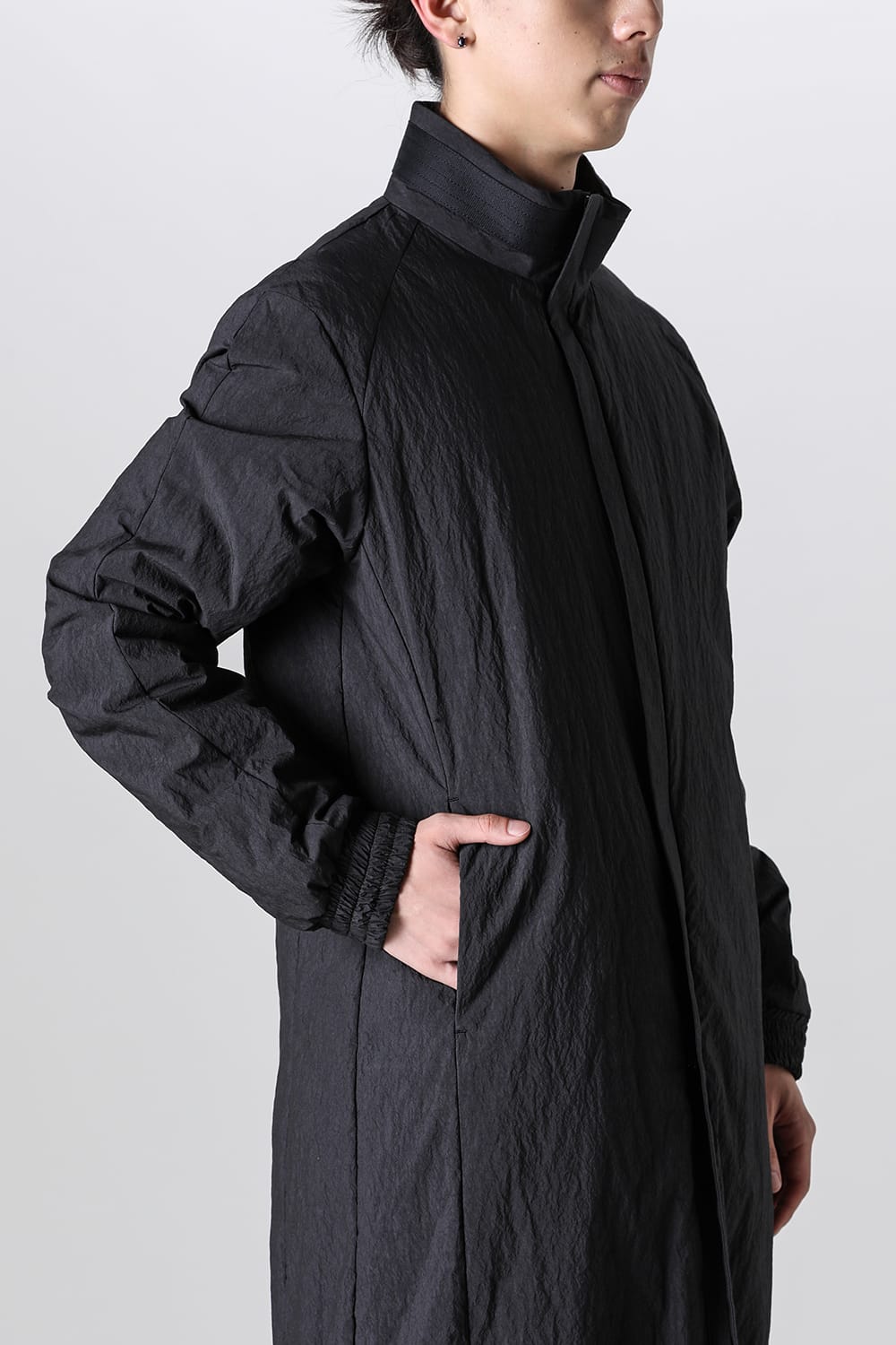 Nylon coat Shrink cotton / nylon Black