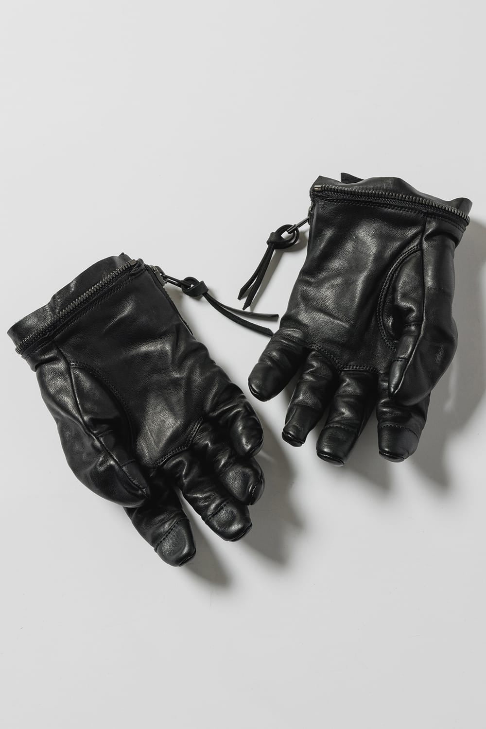 D.HYGEN Collaboration Gloves