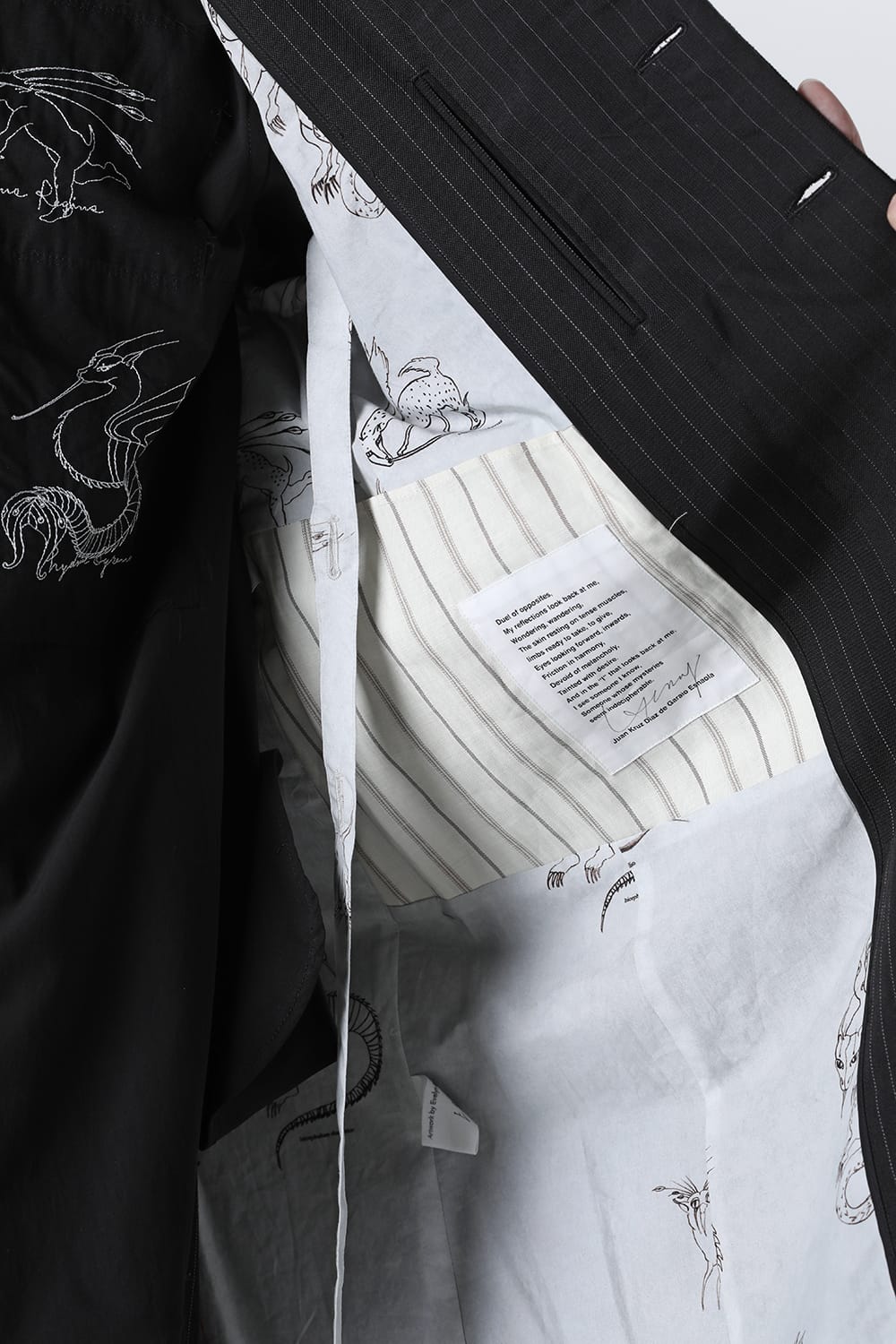 PATCHED CHESTER COAT BLACK / RED STITCH