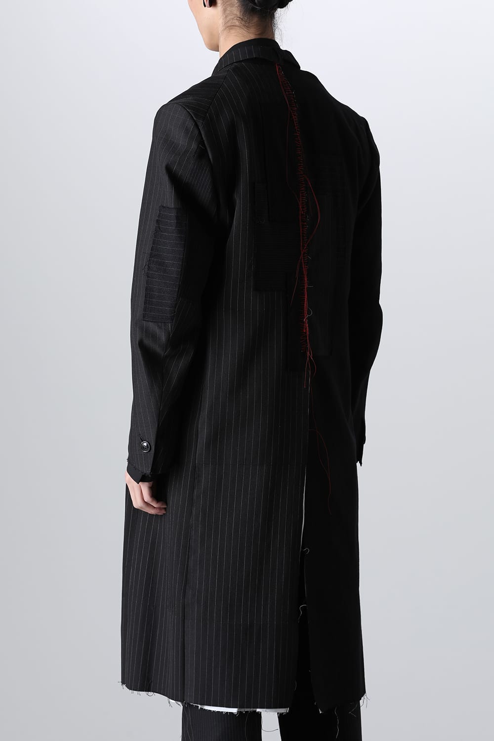 PATCHED CHESTER COAT BLACK / RED STITCH