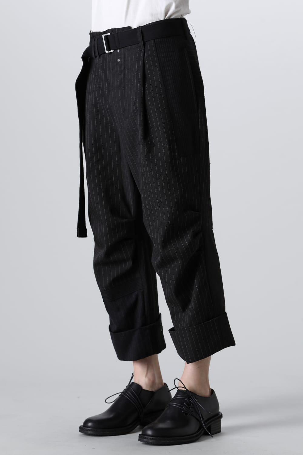 PATCHED WIDE CROPPED TROUSERS BLACK / RED STITCH