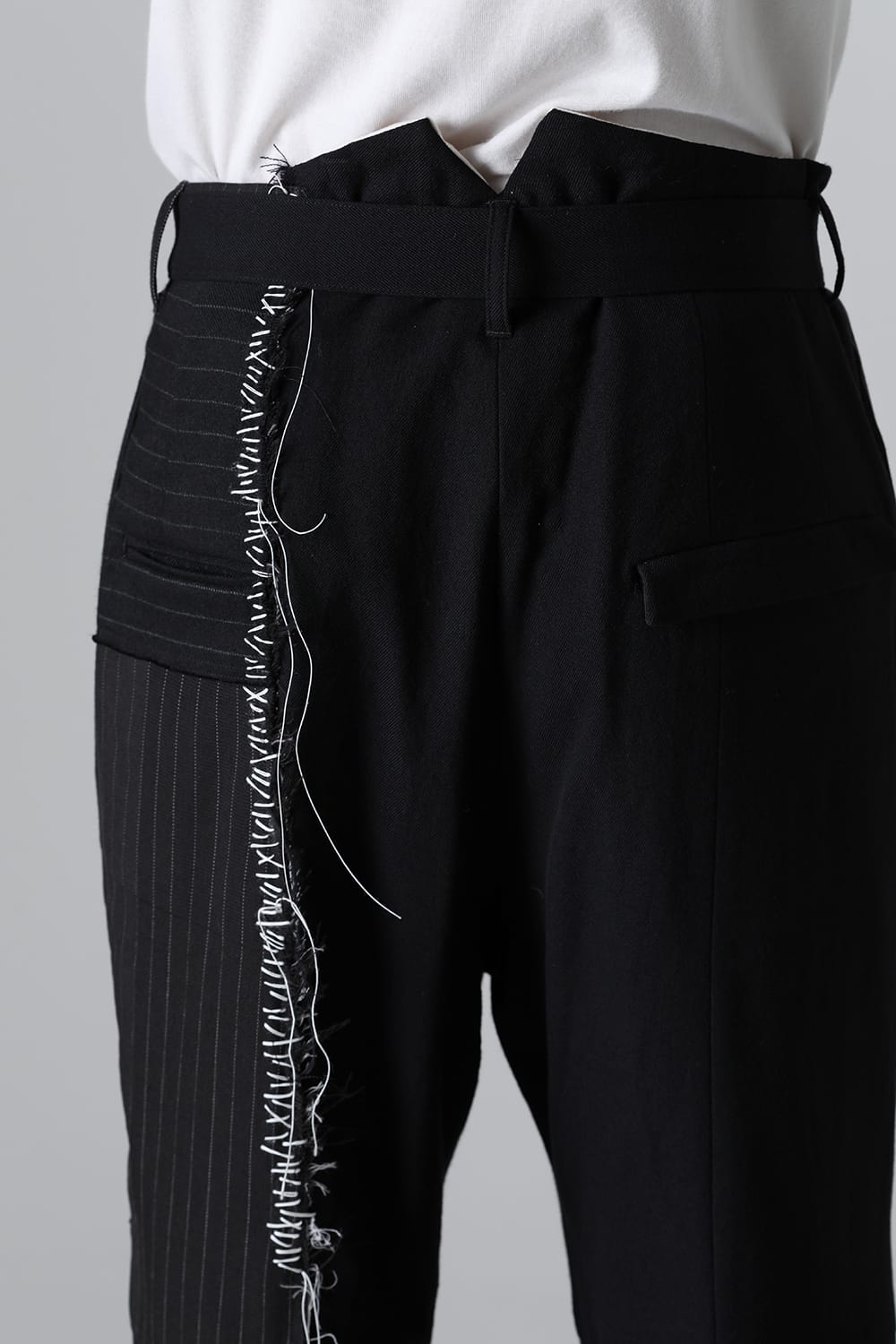 PATCHED WIDE CROPPED TROUSERS BLACK / WHITE STITCH