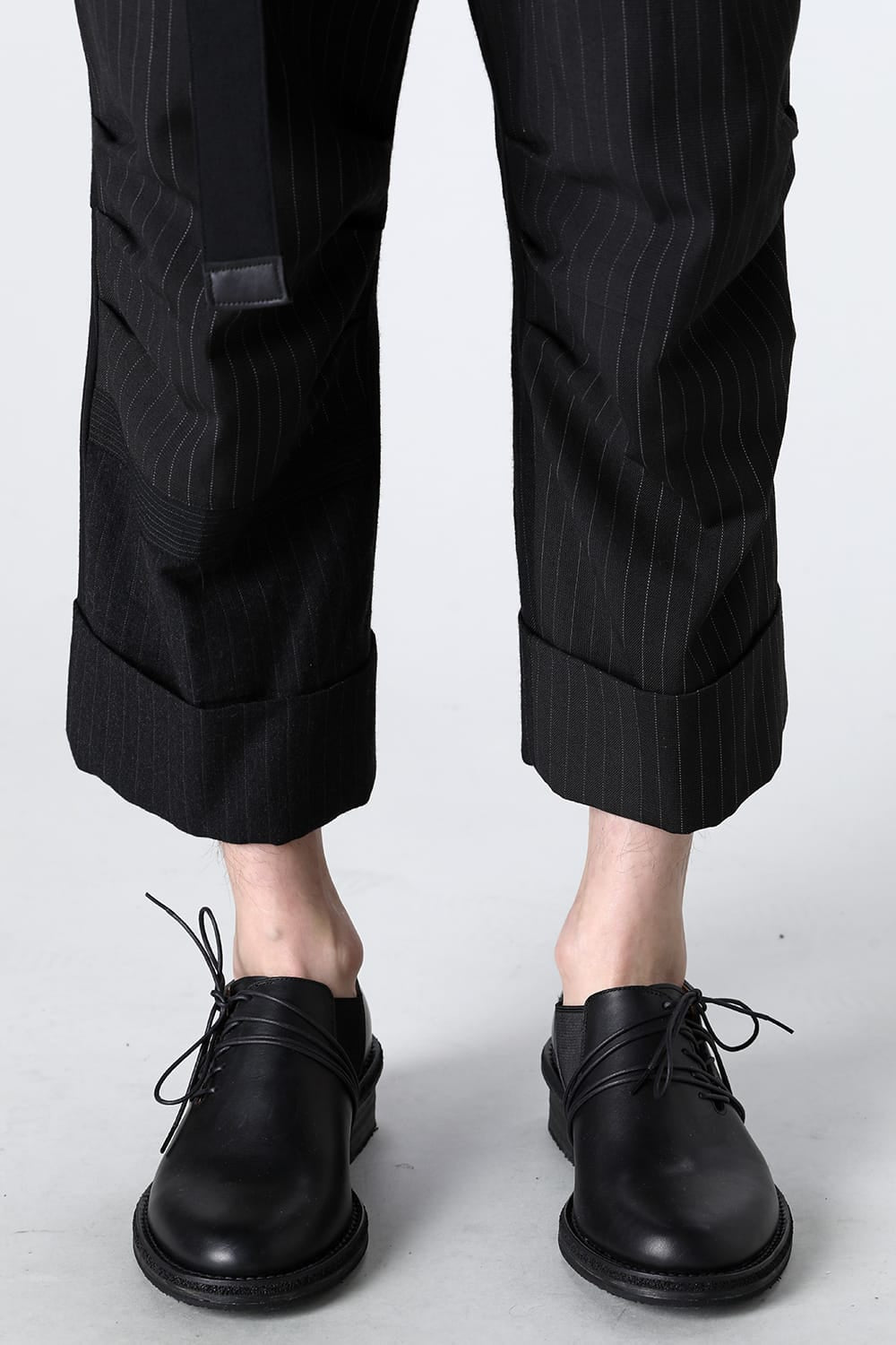 PATCHED WIDE CROPPED TROUSERS BLACK / WHITE STITCH