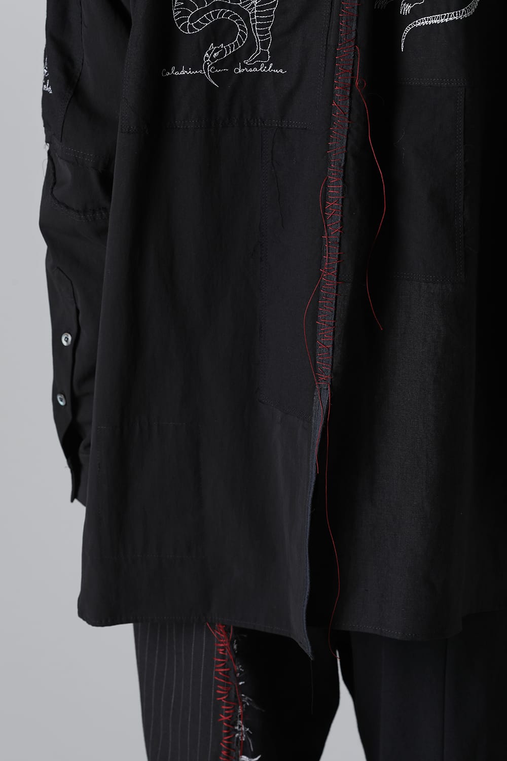 BEASTS EMBROIDERED SHIRT BLACK / RED STITCH