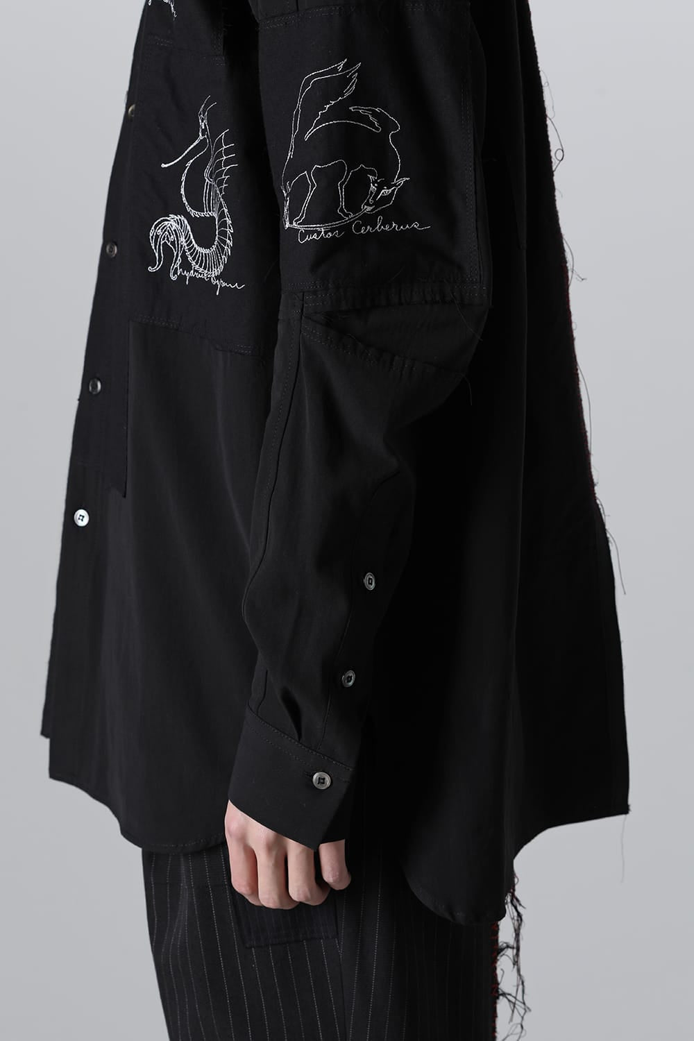 BEASTS EMBROIDERED SHIRT BLACK / RED STITCH