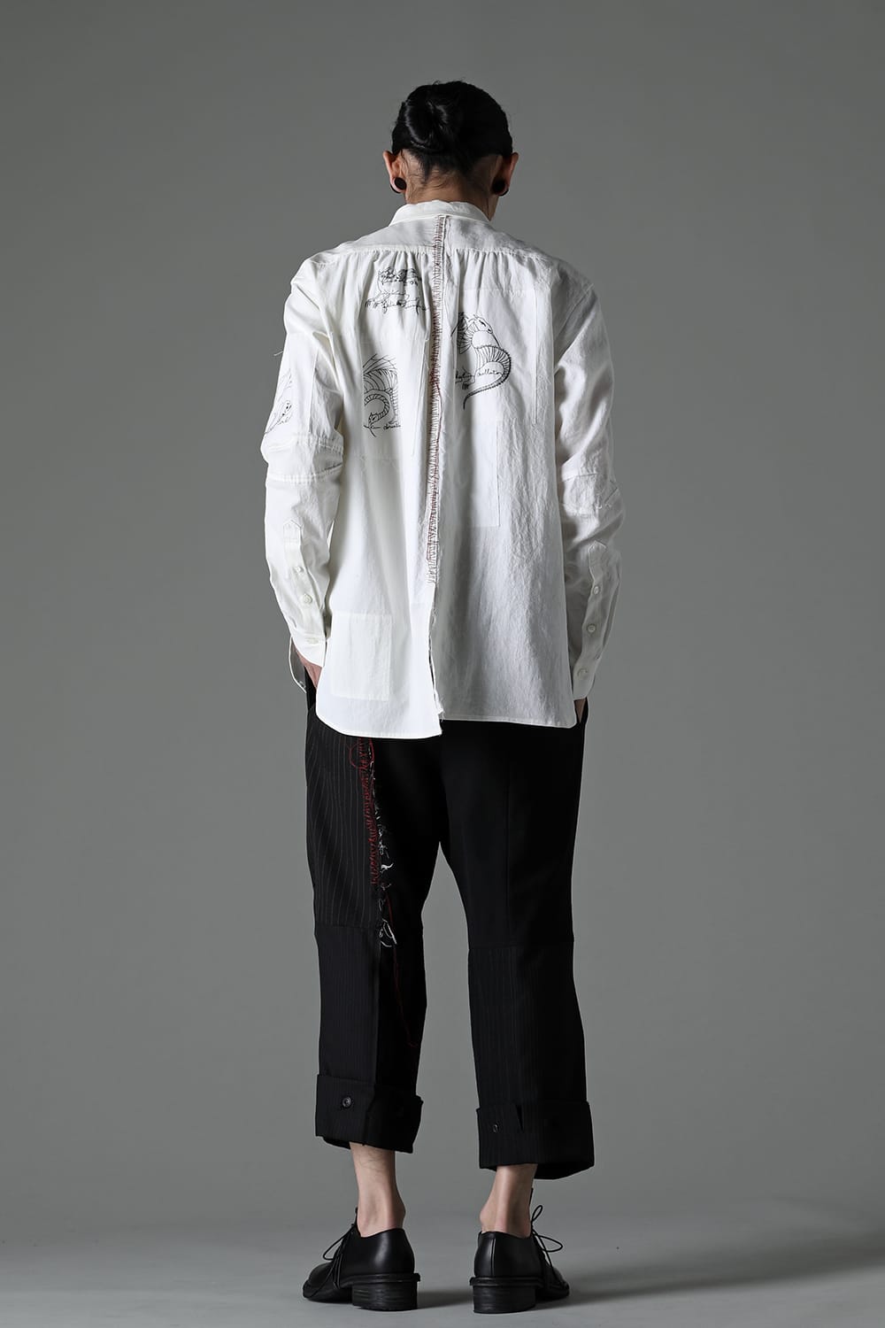 BEASTS EMBROIDERED SHIRT WHITE / RED STITCH