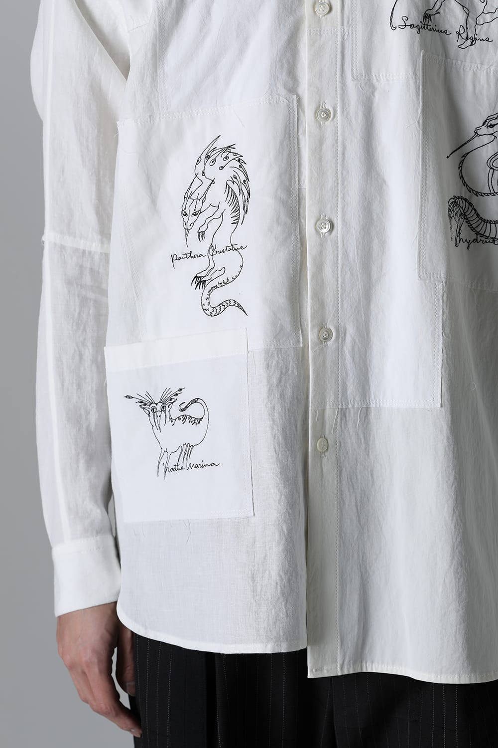 BEASTS EMBROIDERED SHIRT WHITE / RED STITCH