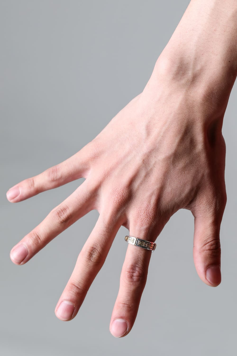 GR69 - Erotokritos Band Ring