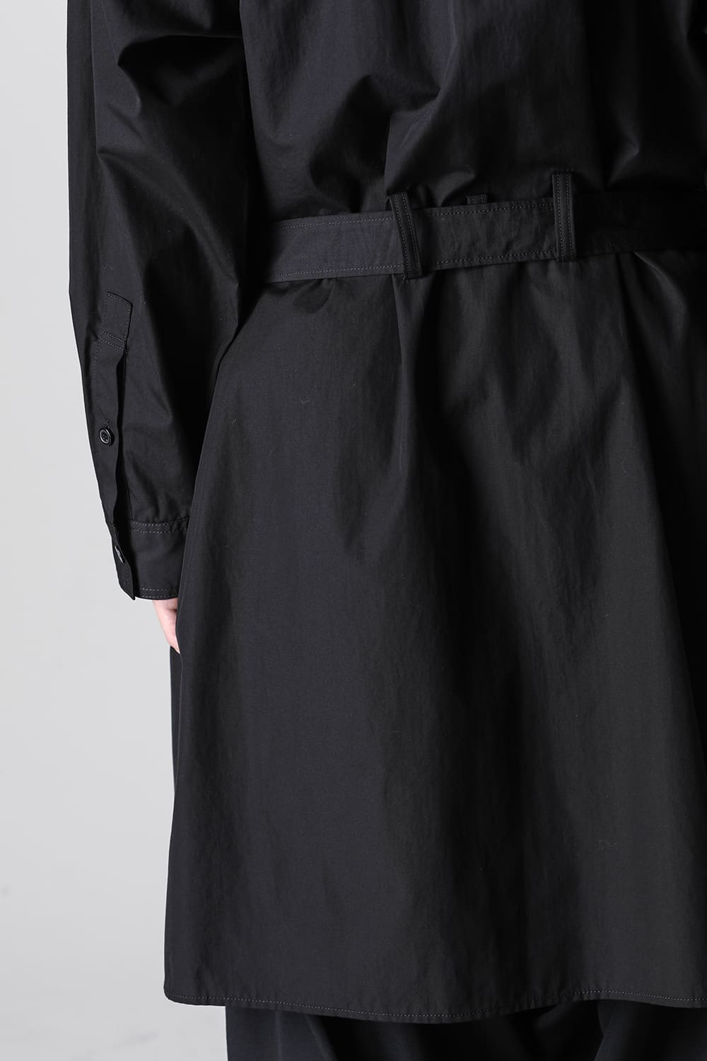 Left 2Layered Chain Stitch Gown Blouse Black