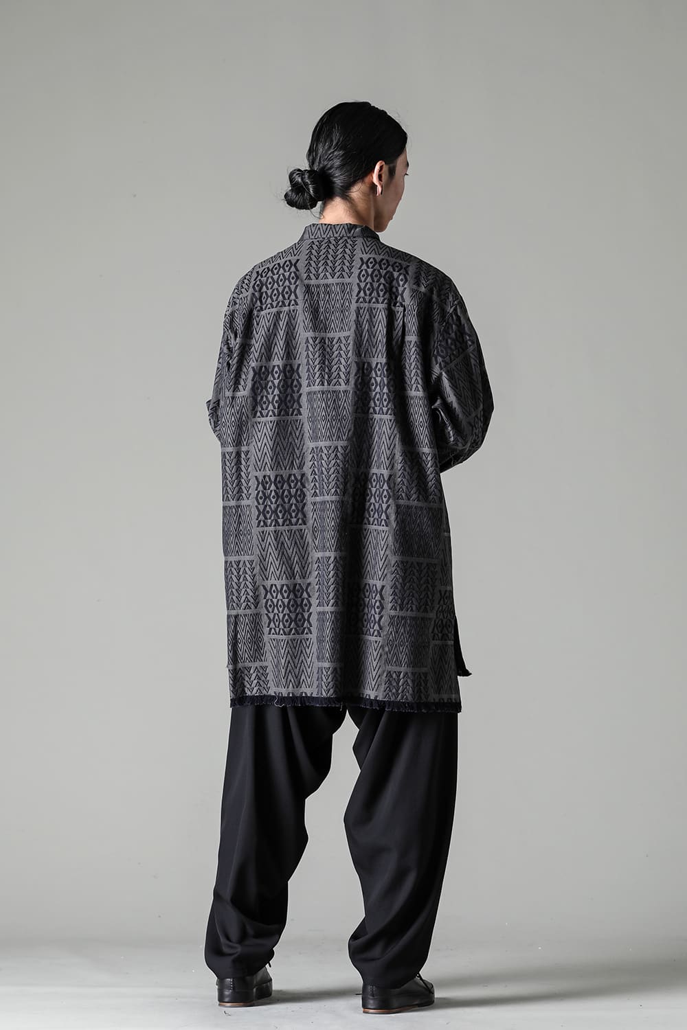 Open Collar Pattern Shirt